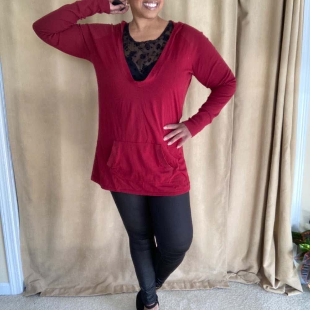 Nike Deep V Sweatshirt Hoodie, size XXL (20-22)
